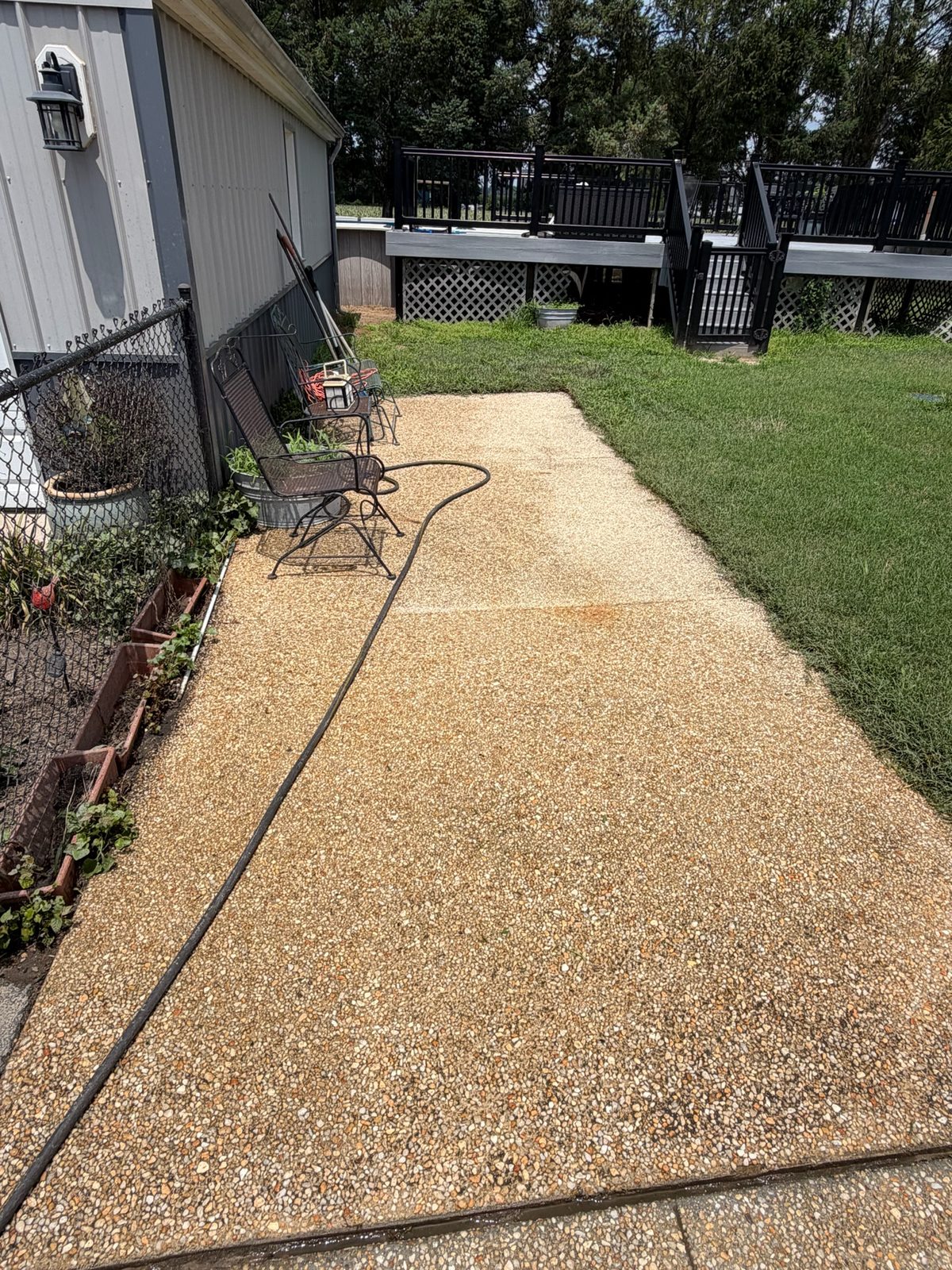 Exposed aggregate patio after power washing in Milford Delaware